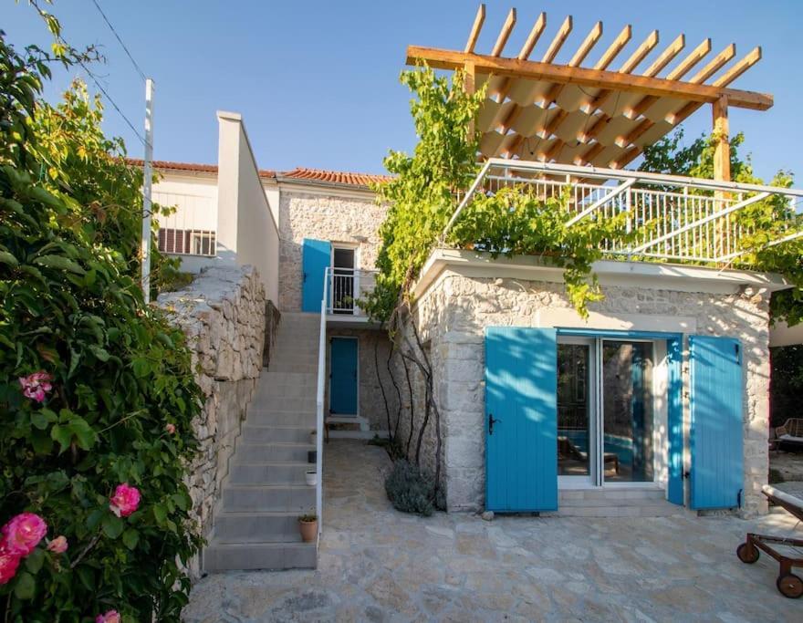 Stone House Kula Milica Villa Mala Cista Exterior photo